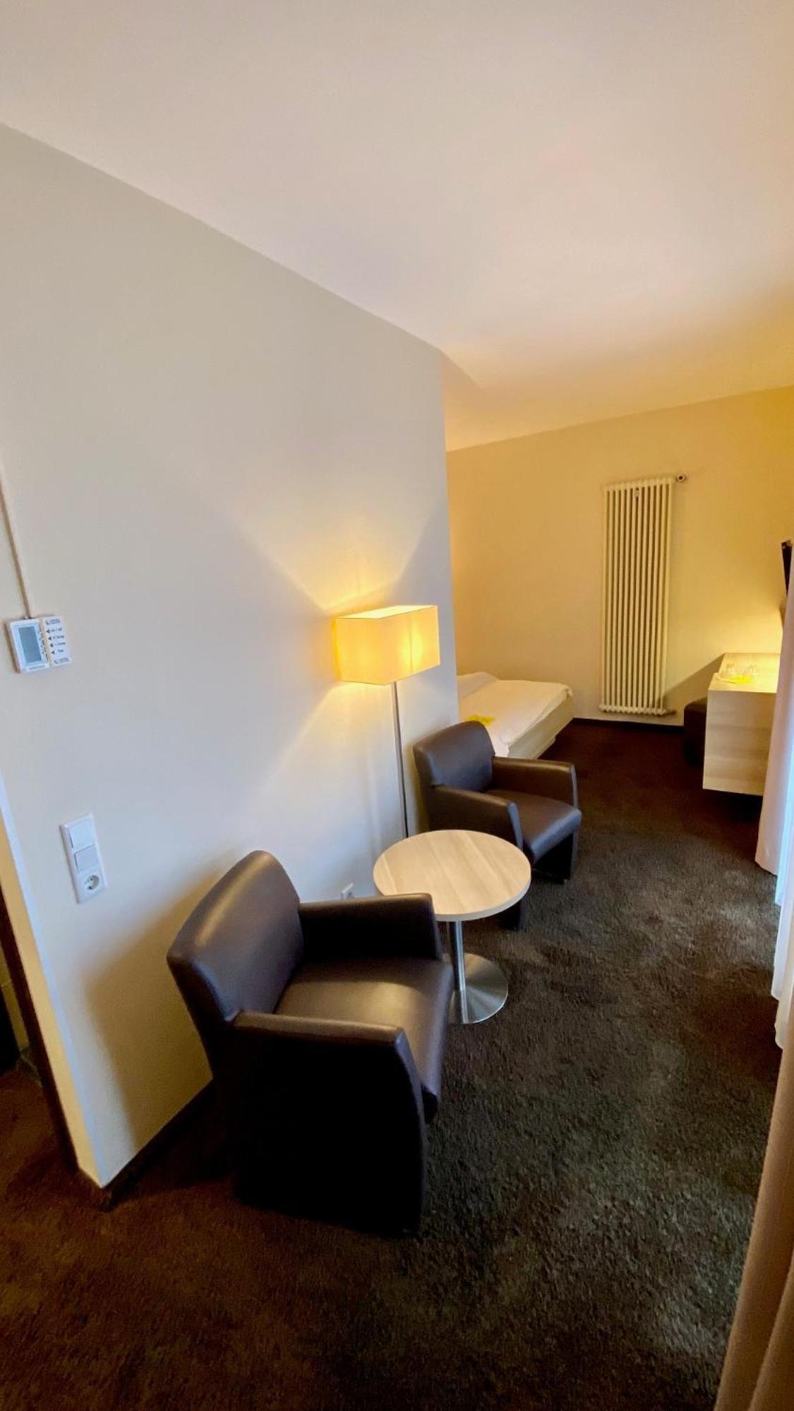 Hotel Bacchus Bensheim Phòng bức ảnh